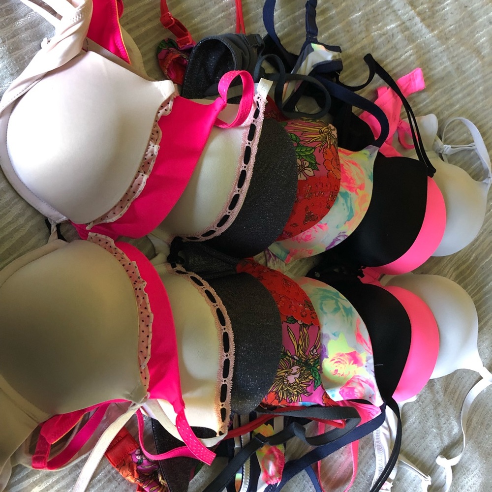 Victoria Secret/ Pink push-up bras (#9) Size 34B